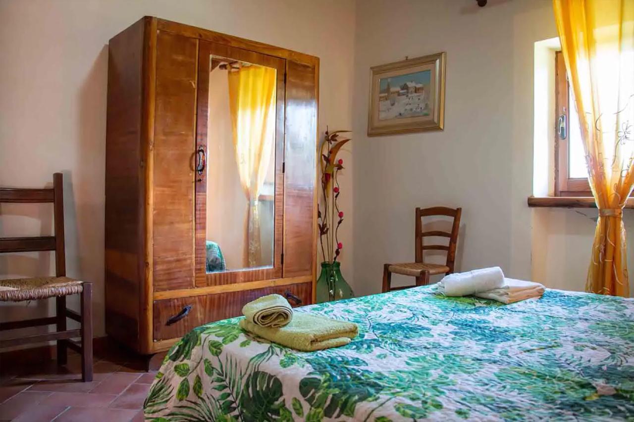 Agriturismo Con Piscina In Toscana, Tribbiano Arezzo Exterior photo